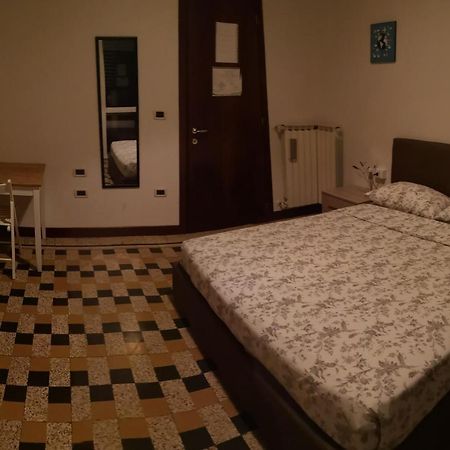 New Life Bed & Breakfast เมสเตร ภายนอก รูปภาพ