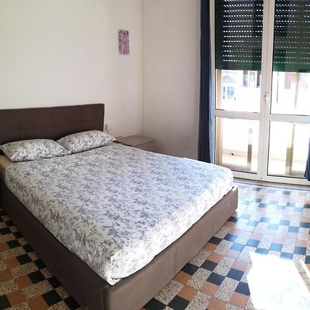 New Life Bed & Breakfast เมสเตร ภายนอก รูปภาพ