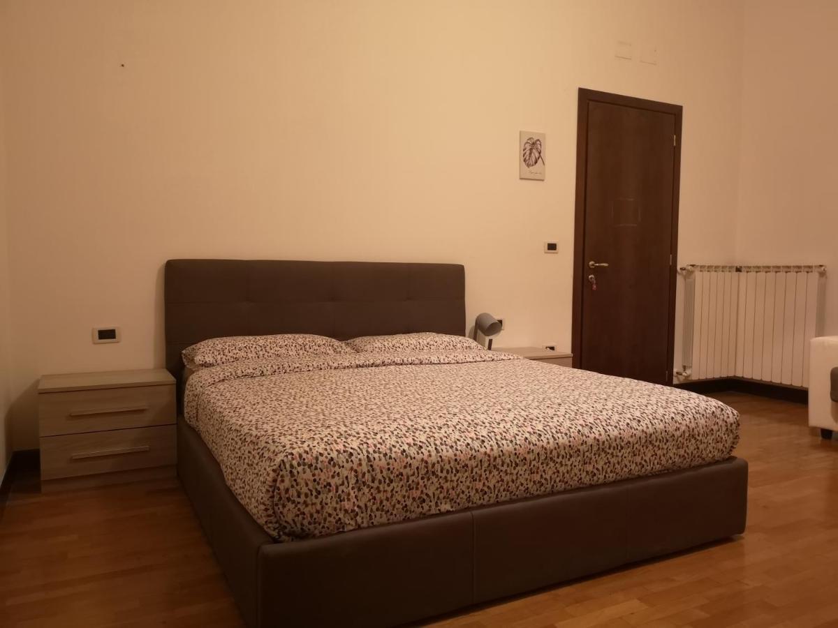 New Life Bed & Breakfast เมสเตร ภายนอก รูปภาพ