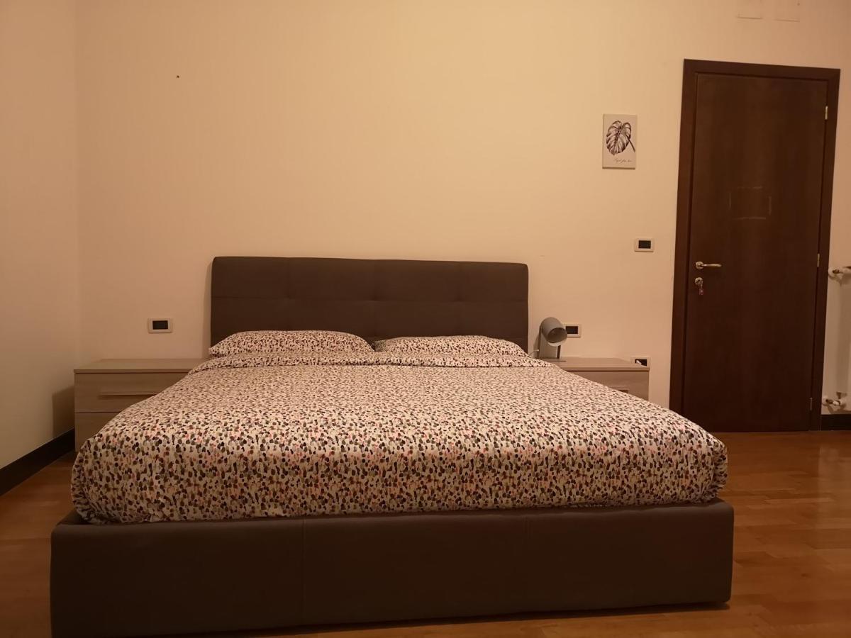 New Life Bed & Breakfast เมสเตร ภายนอก รูปภาพ