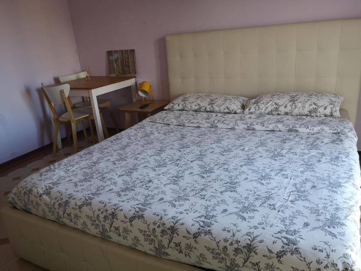 New Life Bed & Breakfast เมสเตร ภายนอก รูปภาพ